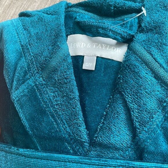 Lord & Taylor Dark Navy Small . NEW. Aqua - Picture 2 of 5